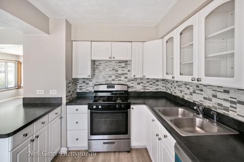 341 Alden Dr, Addison, IL 60101 photo 6