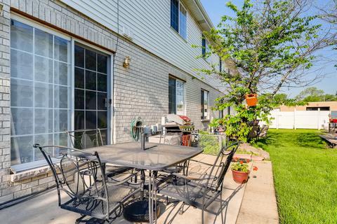 7205 S Ferdinand Ave, Bridgeview, IL 60455 photo 11