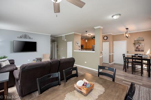 24068 Walnut Cir, Plainfield, IL 60585 photo 3