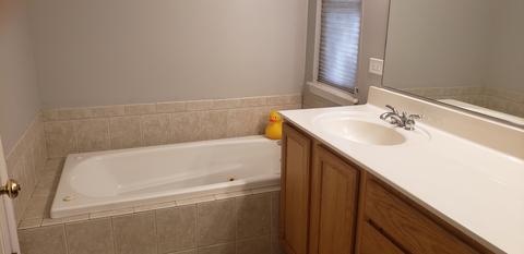 811 E Main Street Rd, Cary, IL 60013 photo 15