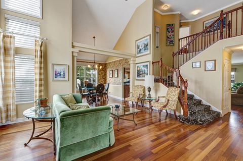 1449 Newcastle Ln, Bartlett, IL 60103 photo 3