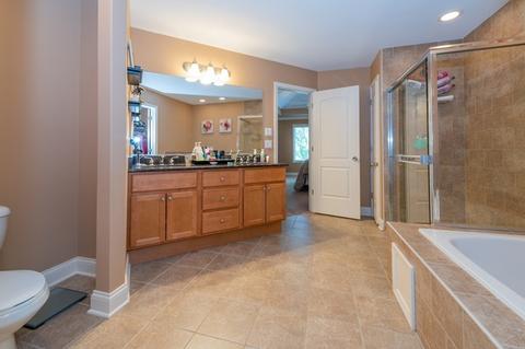 Undisclosed, Itasca, IL 60143 photo 15