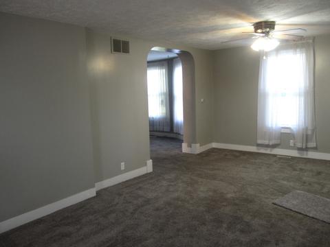 812 Bunn St, Bloomington, IL 61701 photo 16