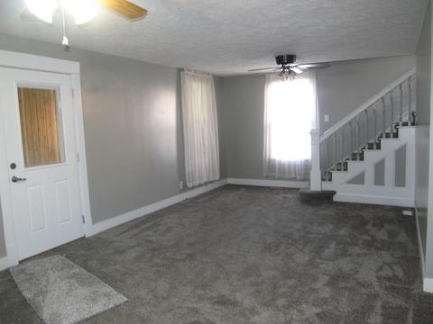 812 Bunn St, Bloomington, IL 61701 photo 3