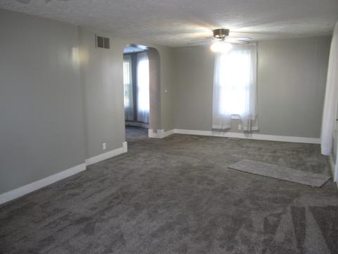812 Bunn St, Bloomington, IL 61701 photo 15