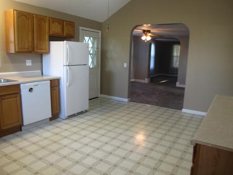 812 Bunn St, Bloomington, IL 61701 photo 12