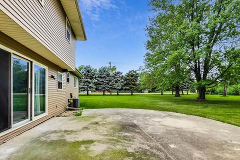 1230 Forest Dr, Elgin, IL 60123 photo 31
