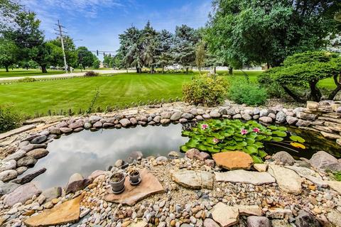 1230 Forest Dr, Elgin, IL 60123 photo 2