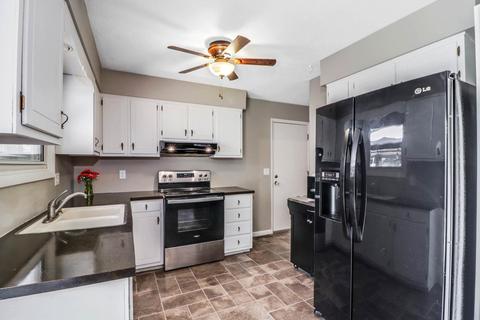 1714 Truman Dr, Normal, IL 61761 photo 17