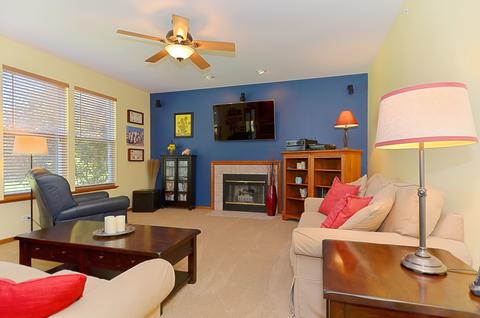 6080 Irene Dr, Hoffman Estates, IL 60192 photo 14