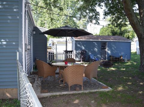 303 Meadows Ave, Bloomington, IL 61701 photo 24