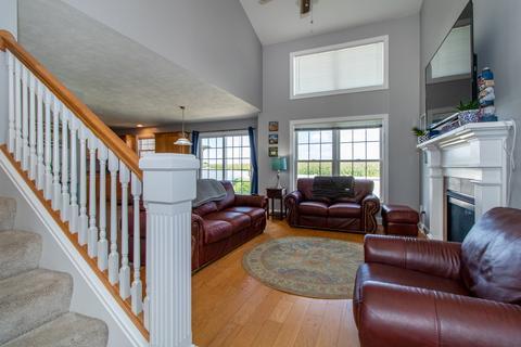 1912 Park West Dr, Normal, IL 61761 photo 4
