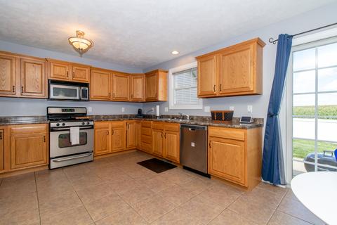 1912 Park West Dr, Normal, IL 61761 photo 11