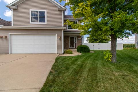 1912 Park West Dr, Normal, IL 61761 photo 1