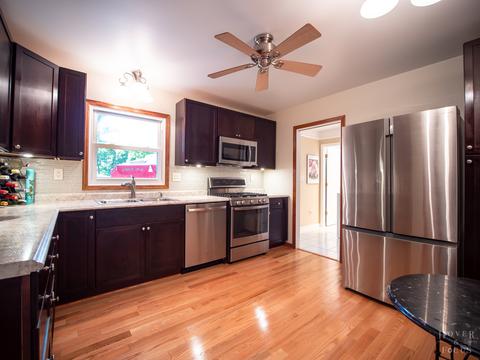 4606 Ashley Dr, Mchenry, IL 60050 photo 6