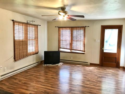 327 E Cleveland St, Cullom, IL 60929 photo 2