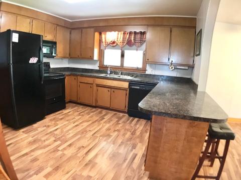 327 E Cleveland St, Cullom, IL 60929 photo 4