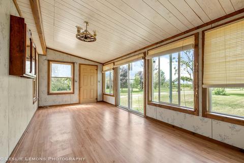 16276 Willrett Rd, Malta, IL 60150 photo 6