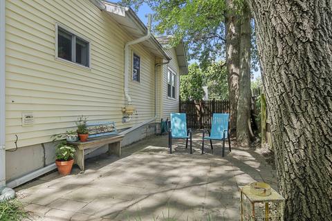 617 E Walnut St, Bloomington, IL 61701 photo 29