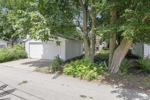 617 E Walnut St, Bloomington, IL 61701 photo 27