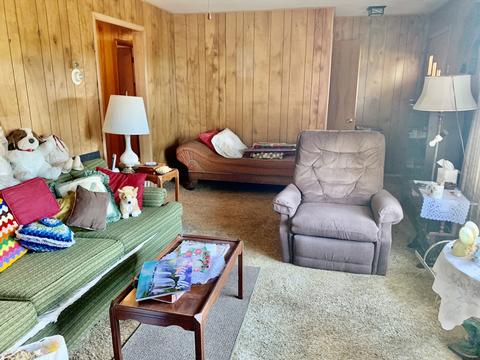 1802 Six Points Rd, Bloomington, IL 61705 photo 2
