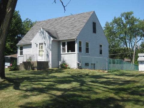 407 Circle Ave, Willowbrook, IL 60527 photo 7
