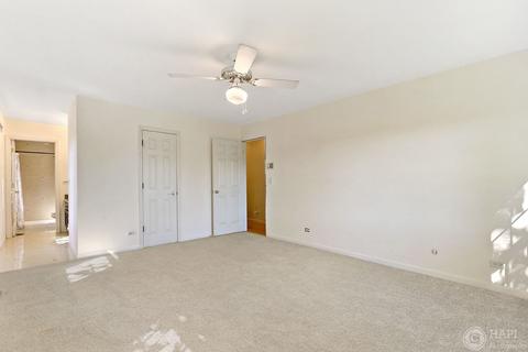 3910 Whispering Trails Dr, Hoffman Estates, IL 60192 photo 20