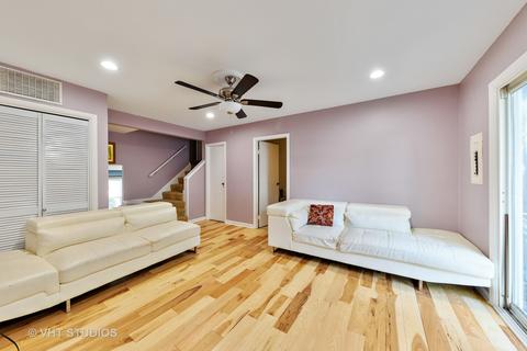 255 Grissom Ln, Hoffman Estates, IL 60169 photo 3