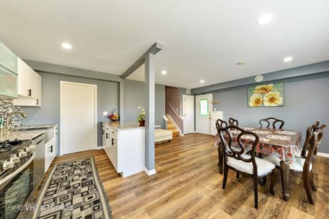 255 Grissom Ln, Hoffman Estates, IL 60169 photo 5