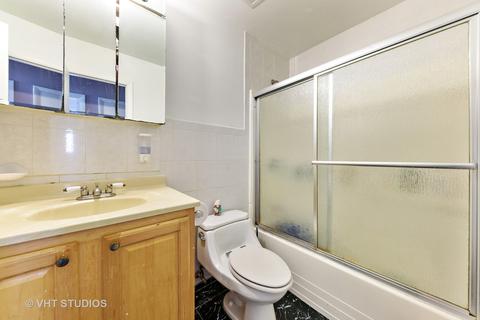 255 Grissom Ln, Hoffman Estates, IL 60169 photo 12
