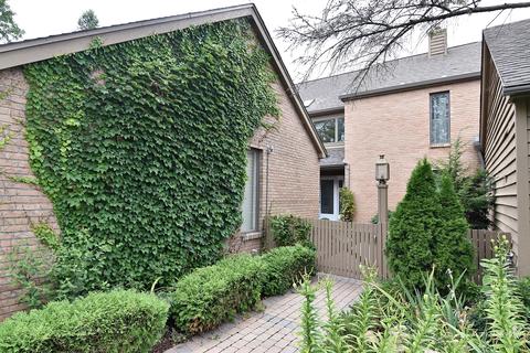 252 Spring Cove Dr, Elgin, IL 60123 photo 2