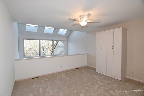 252 Spring Cove Dr, Elgin, IL 60123 photo 24
