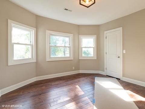 9039 Delphia Ave, Des Plaines, IL 60016 photo 20