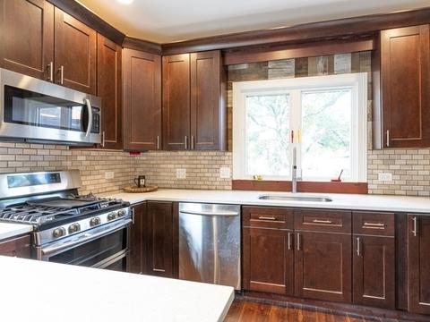9039 Delphia Ave, Des Plaines, IL 60016 photo 12