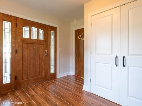 9039 Delphia Ave, Des Plaines, IL 60016 photo 7