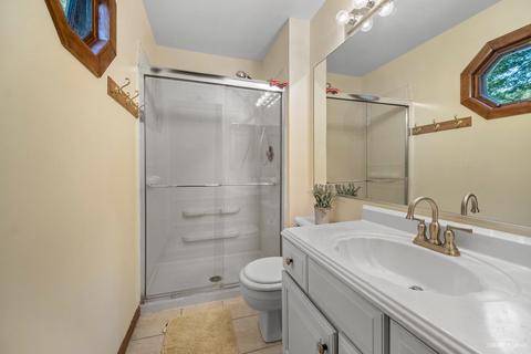 310 S Hickory Ave, Bartlett, IL 60103 photo 19