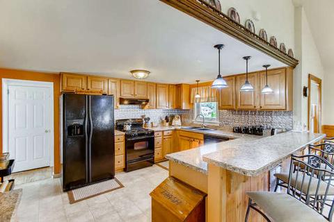 10 N983 Maple St, Elgin, IL 60123 photo 11