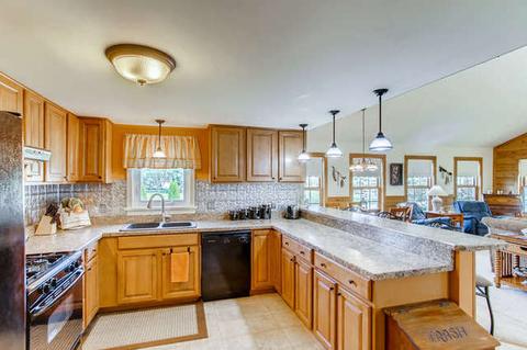 10 N983 Maple St, Elgin, IL 60123 photo 9