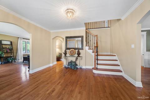 1941 Keim Dr, Wheaton, IL 60189 photo 2