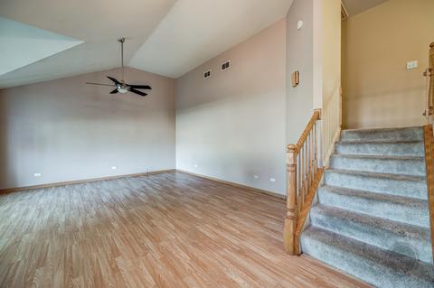 2204 Red Hawk Dr, Plainfield, IL 60586 photo 7