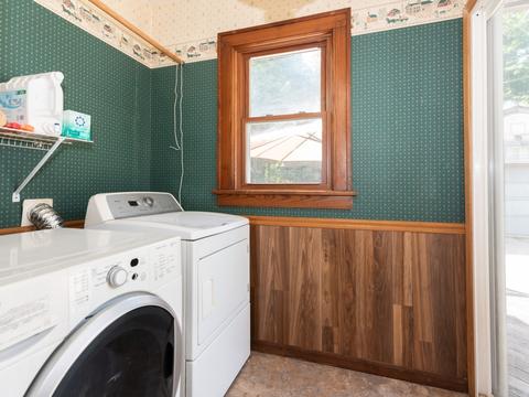 424 Griswold St, Elgin, IL 60123 photo 11