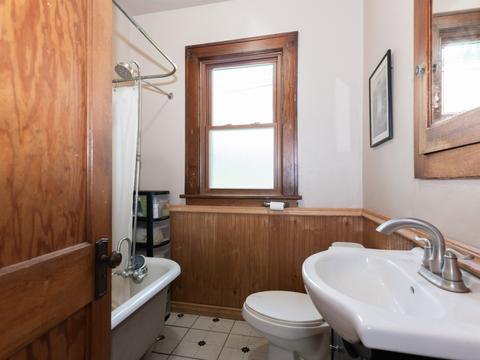 424 Griswold St, Elgin, IL 60123 photo 10