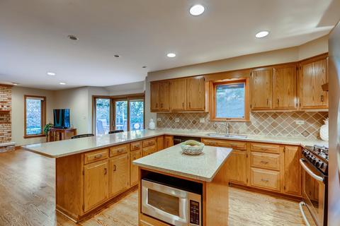 1613 California Ave, Rolling Meadows, IL 60008 photo 8