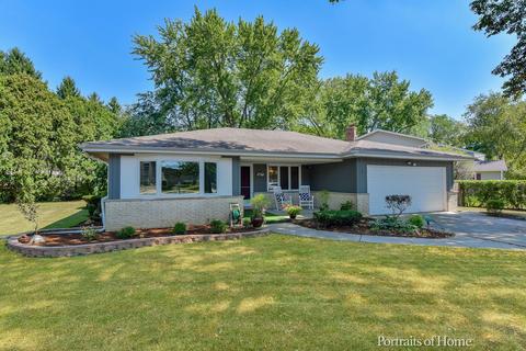 1611 Mayo Ave, Wheaton, IL 60189 photo 2