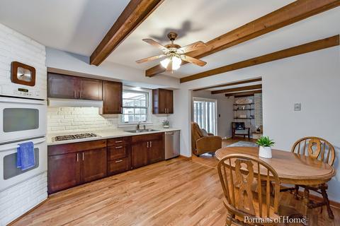 1611 Mayo Ave, Wheaton, IL 60189 photo 8
