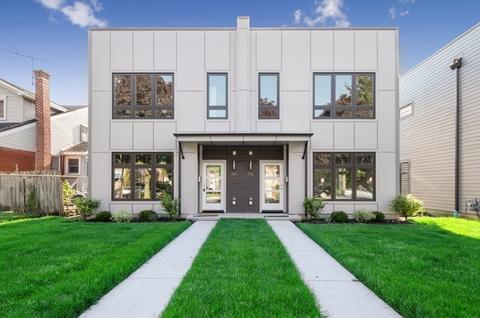 1124 Pitner Ave, Evanston, IL 60202 photo 3