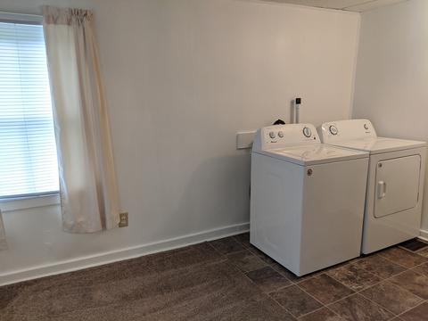 315 W Carpenter St, Freeport, IL 61032 photo 14