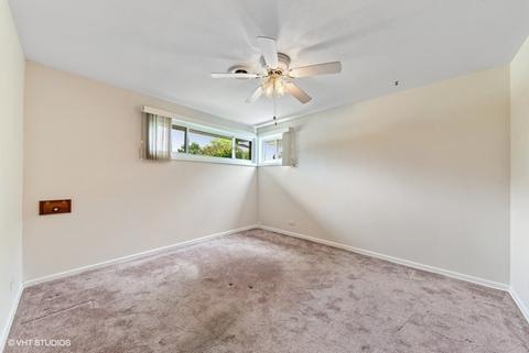 884 S 3rd Ave, Des Plaines, IL 60016 photo 14