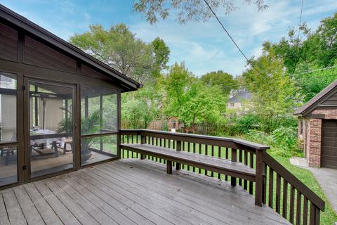 26 Briar Rd, Golf, IL 60029 photo 24