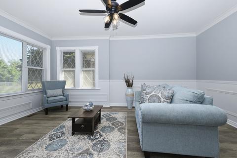 31 E 124th St, Chicago, IL 60628 photo 3